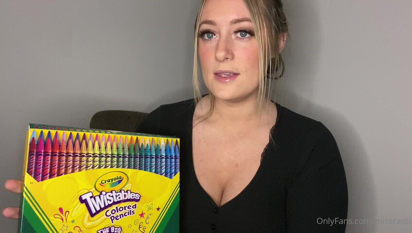 Miss Cassi ASMR - Non farti distrarre ASMR