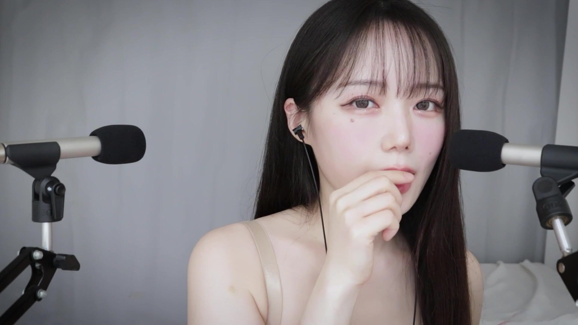 Jamonghae ASMR – 26. Januar 2026 – ASMR-Spuckmalerei |  Spuckmalerei