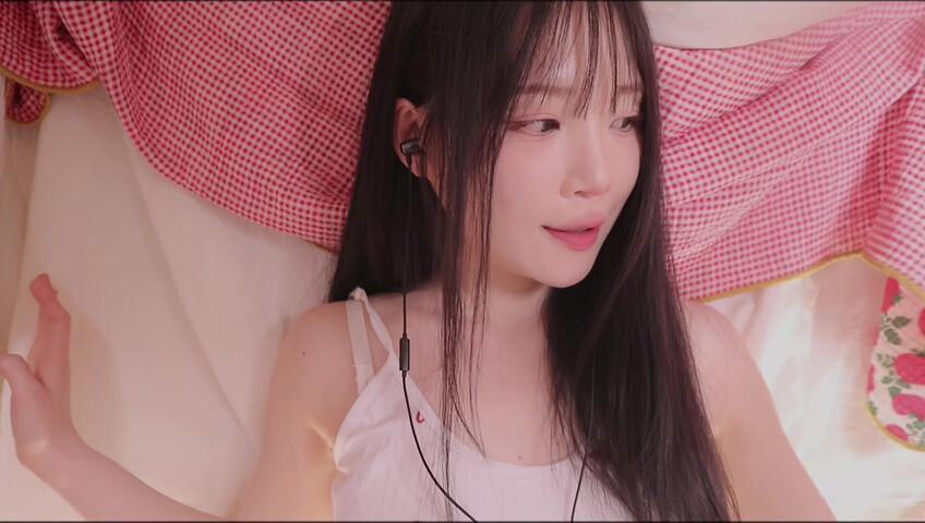 [asmr]nara_나라 - 7 maggio 2026 - sotto la coperta | sussurri delicati​