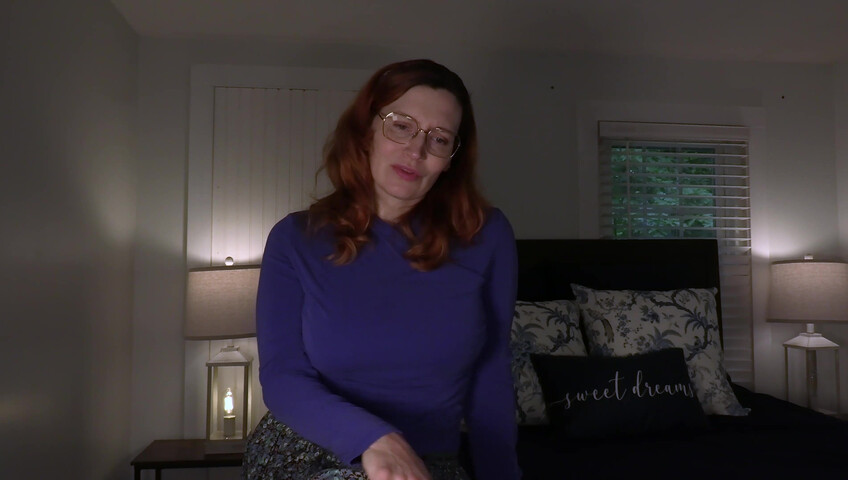 Bettie Bondage - MILFs Helper