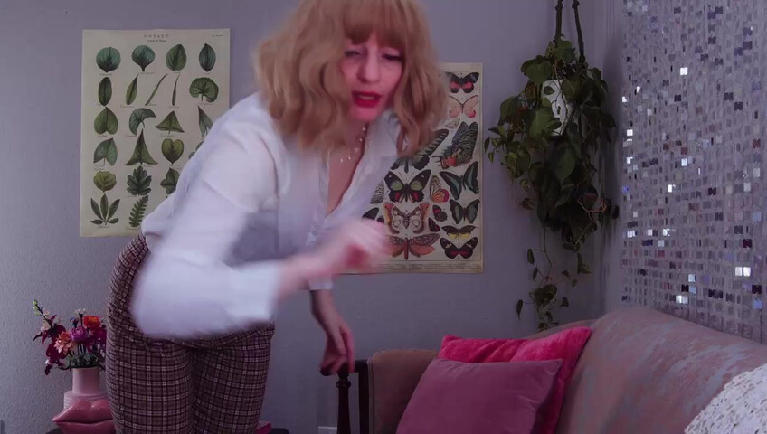 Delilah Cass – Crazy Karen Melts Down Over Step-Son’s Massive Meat
