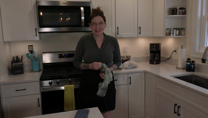 Bettie Bondage – A Night with the MILF Next Door