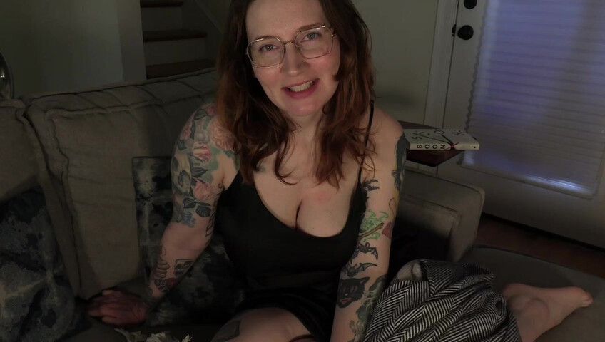 Bettie Bondage – A Night with the MILF Next Door