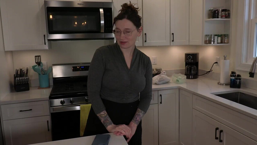 Bettie Bondage – A Night with the MILF Next Door