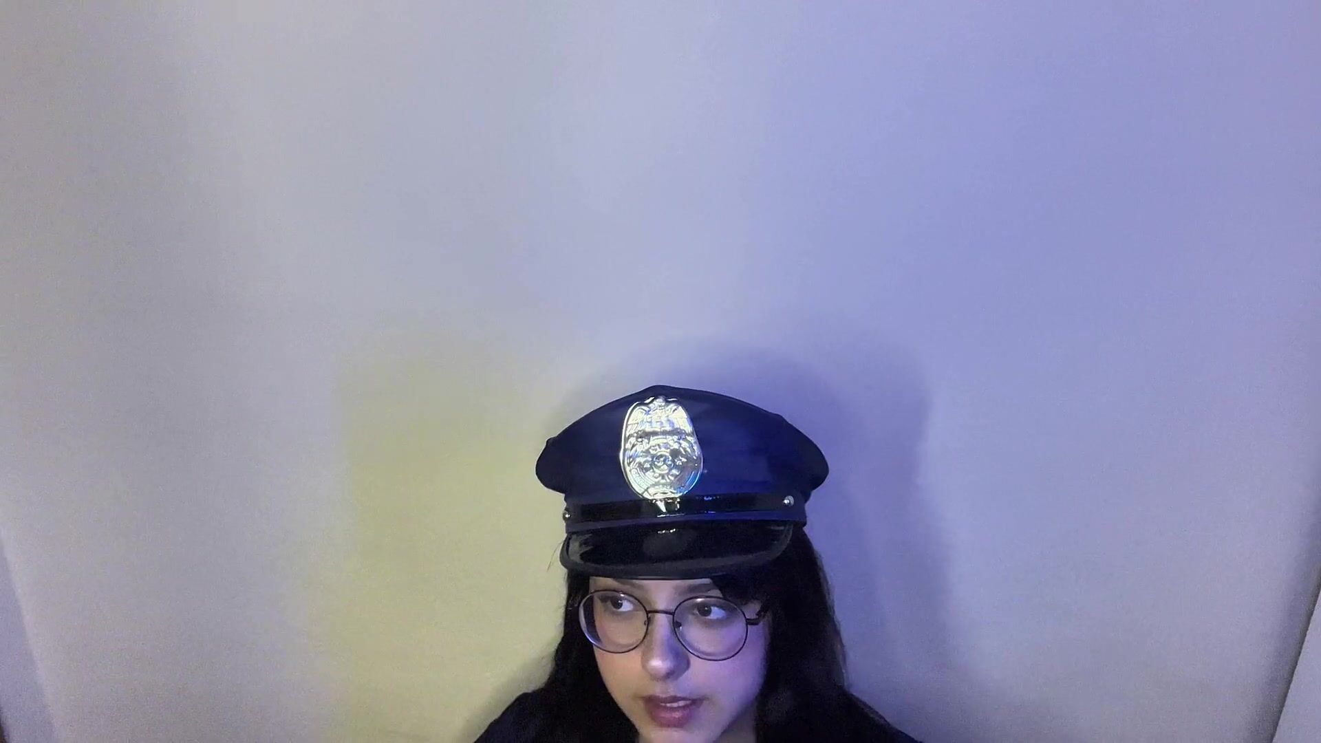 Maduu ASMR - RP Police ASMR NSFW