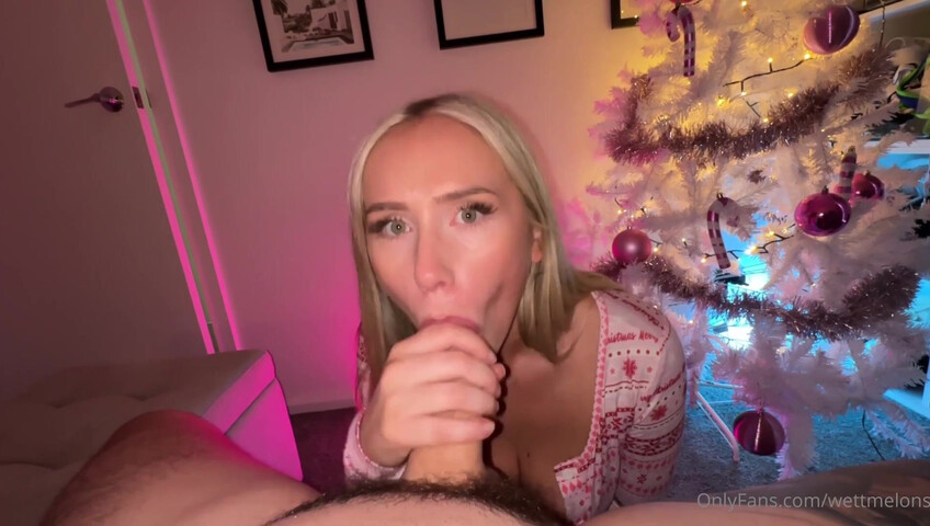 WettMelons - Christmas BJ
