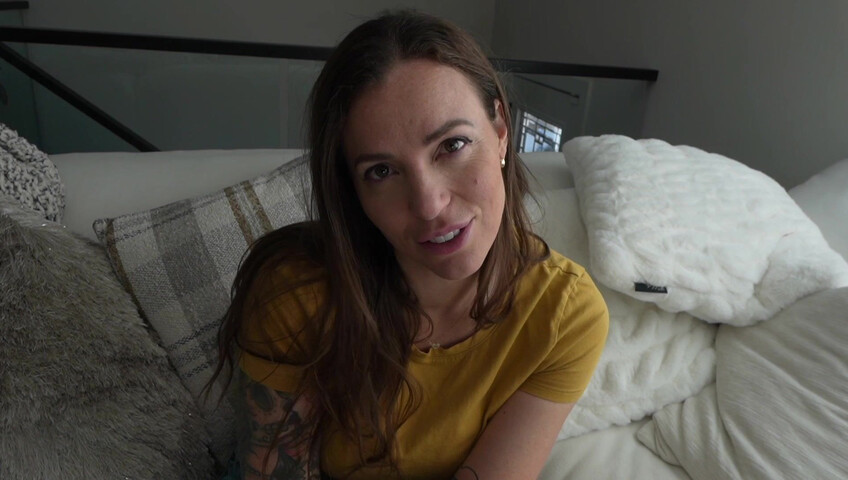 Yogabella - Mom Gives In