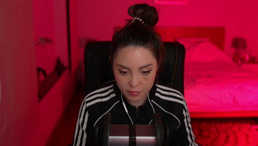 Moona ASMR - 21 December 2025 - Fansly Stream