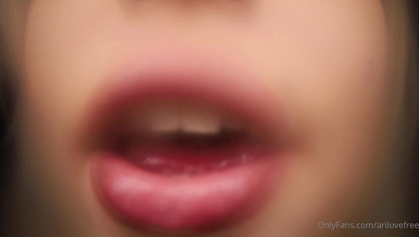 AriLove - Lens Fogging ASMR Fast whispers & heavy breathing