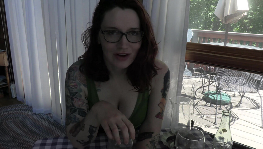 Bettie Bondage - Slutty Wife Cheats with Big Dick