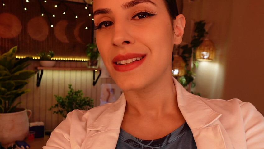 Irma la dolce ASMR - 15 agosto 2025 - Spm Clinic: seduta chiropratica con estrazione intensa