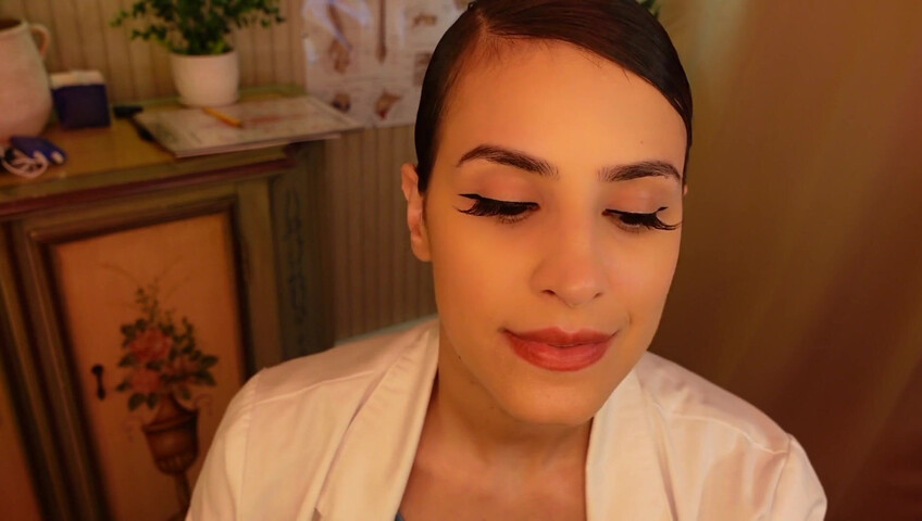 Irma la dolce ASMR - 15 agosto 2025 - Spm Clinic: seduta chiropratica con estrazione intensa