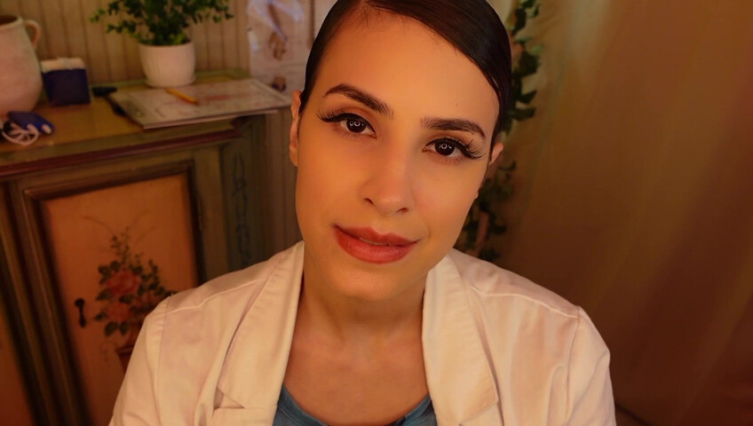 Irma la dolce ASMR - 15 agosto 2025 - Spm Clinic: seduta chiropratica con estrazione intensa