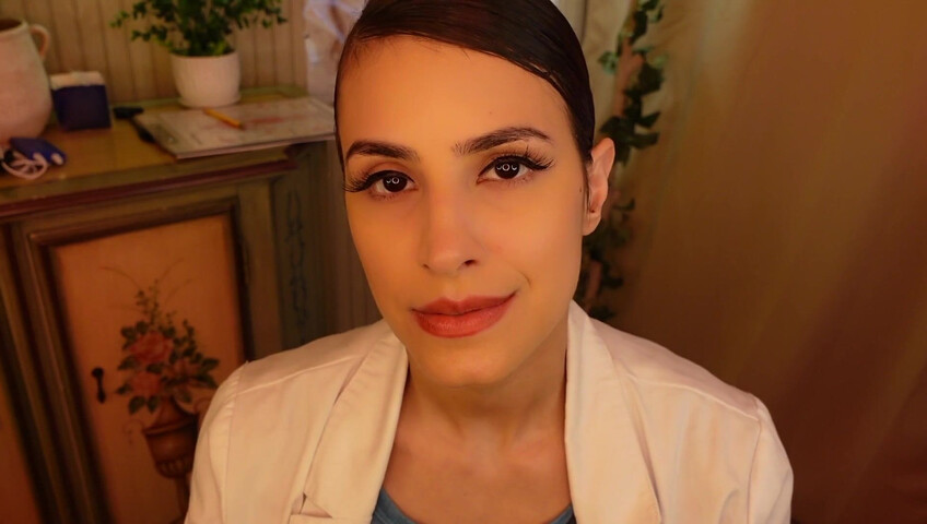 Irma la dolce ASMR - 15 agosto 2025 - Spm Clinic: seduta chiropratica con estrazione intensa