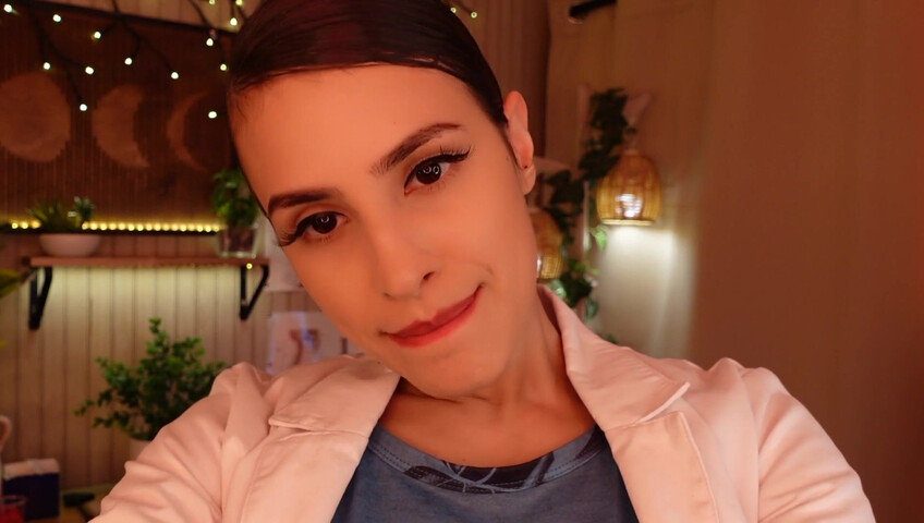 Irma la dolce ASMR - 15 agosto 2025 - Spm Clinic: seduta chiropratica con estrazione intensa
