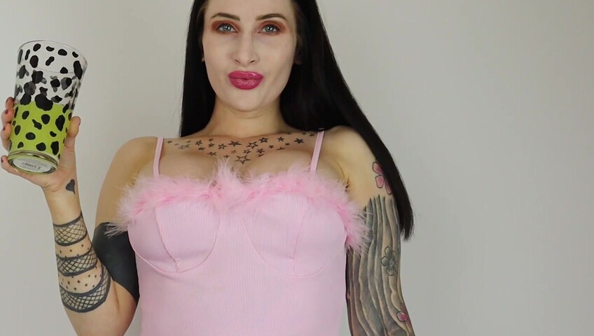 Lola James - Sweet Mommy Turned Into a Filthy Cumslut