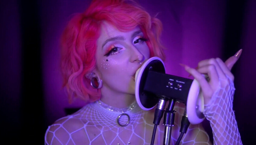 Mewlies ASMR - WHITE ICING Earlicking Patreon KINGS Exclusive