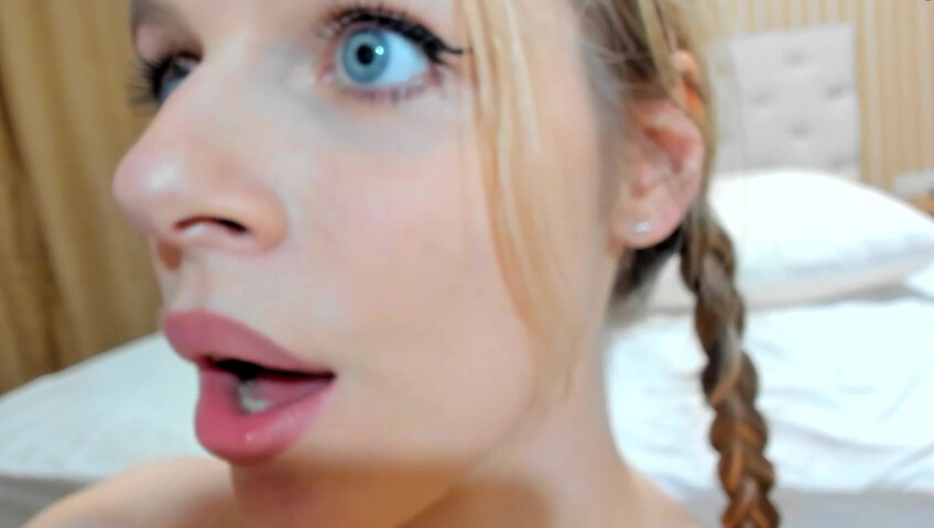 Mila Blonde Blowjob