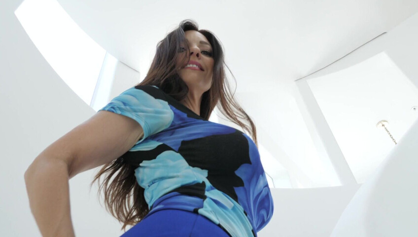 Mindi Mink - Goddess MILF Masturbatation