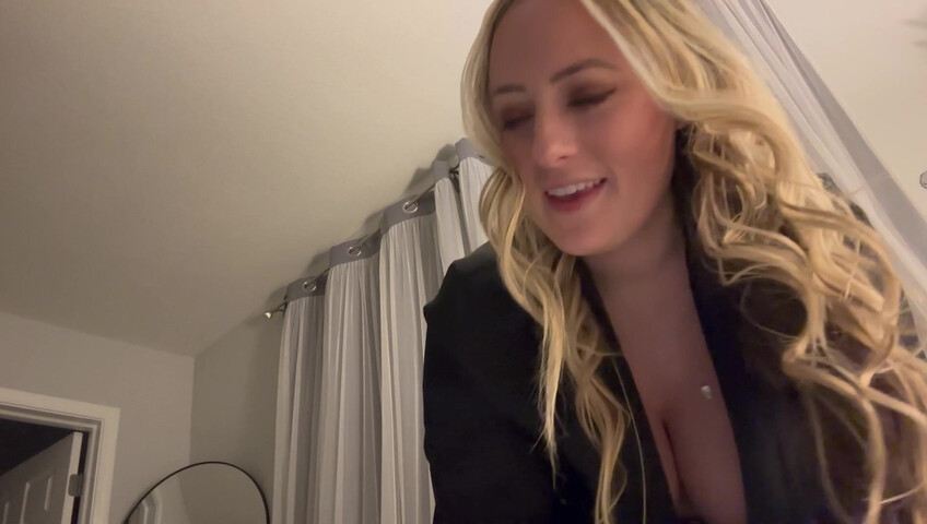 Miss Cassi - Encouraging Masturbation and Ejaculation on my Breasts 4K