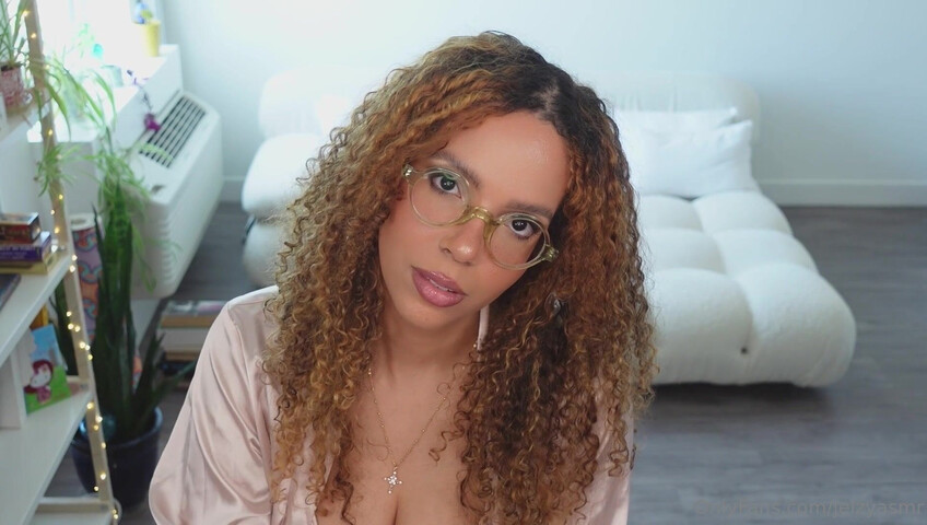 Jelzy ASMR - ASMR Lotion Massage with Dildo and Countdown