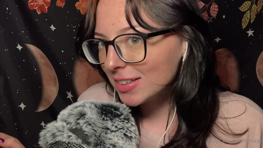 Koriayn ASMR Pussy Sounds