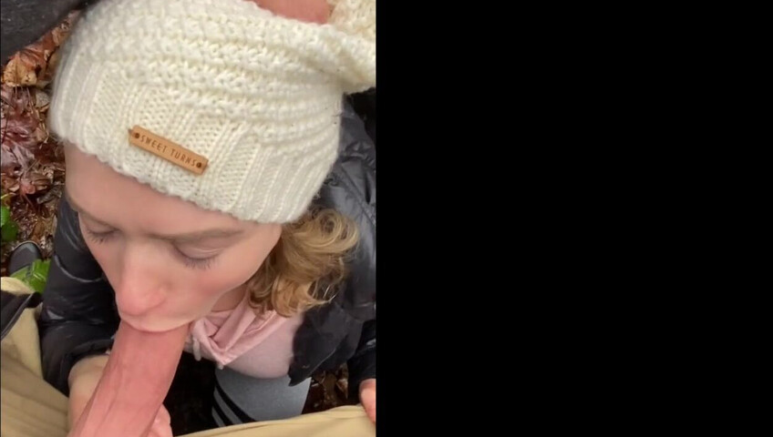 Mia Malkova Outdoor Blowjob