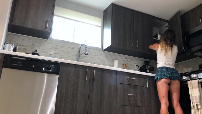 Miss Bell ASMR - Kitchen cleaning