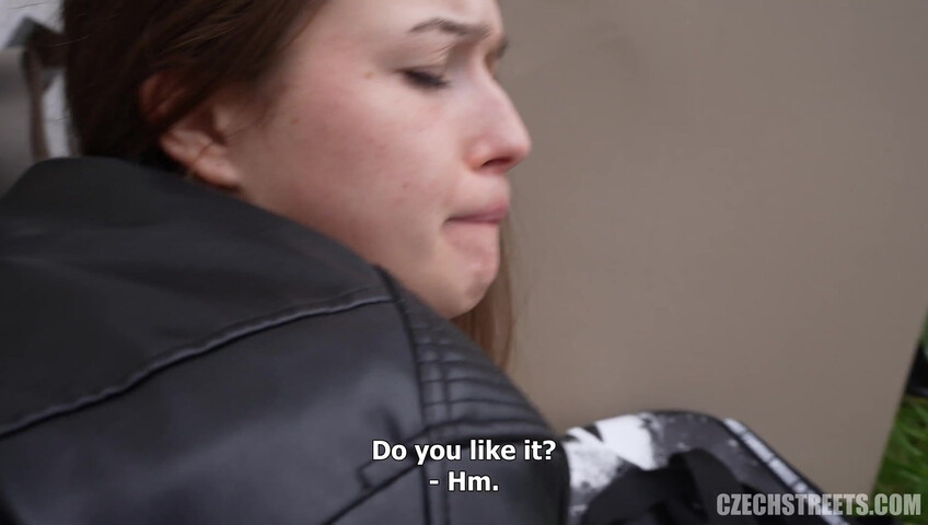 Olivia Sparkle - Sold Girlfriend