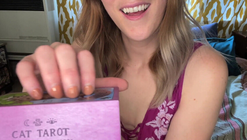 Rhonda ASMR - Lettura dei tarocchi