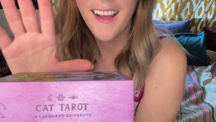 Rhonda ASMR - Lettura dei tarocchi