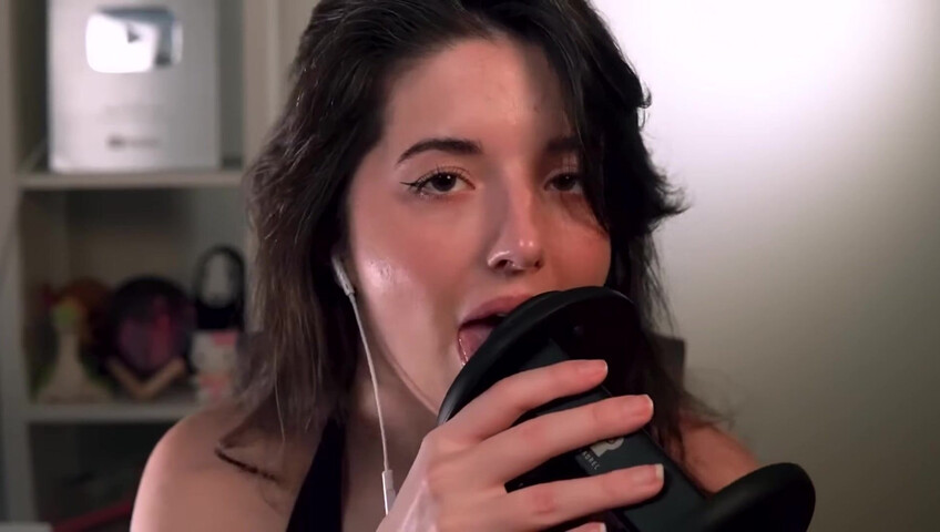 Slight Sounds ASMR - Gentle Ear Licking - 2025-01-03