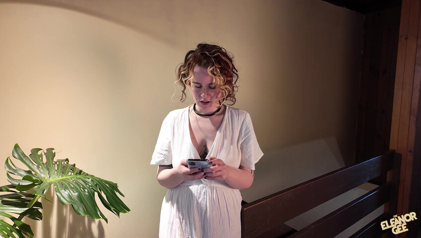 TheEleanorGee - Insecure Mommy
