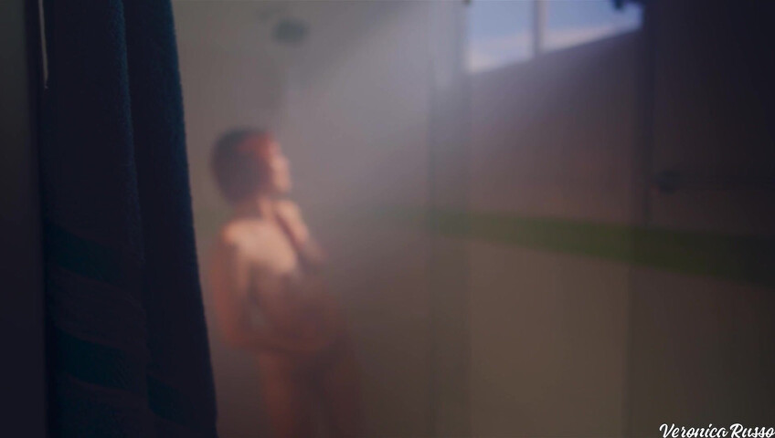 Veronica Russo - Paying The Rent