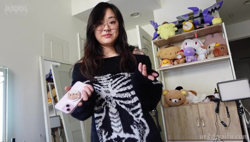 ur2dwaifu – Helping Your Step Sis Lose Her Virginity