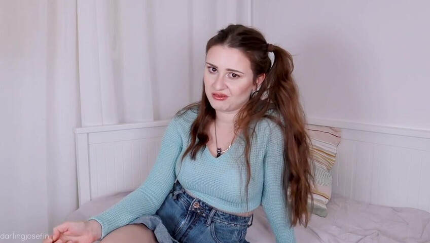 Darlingjosefin – Corrupting the Babysitter
