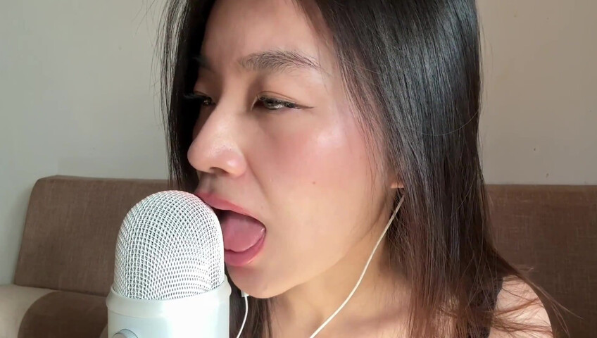 Lin ASMR - 22 Jan 2026 - ASMR Licking The Mic
