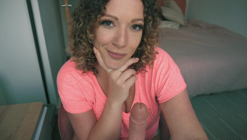 SashaCurves –  Step-Mom Wants You To Try It Without A Condom
