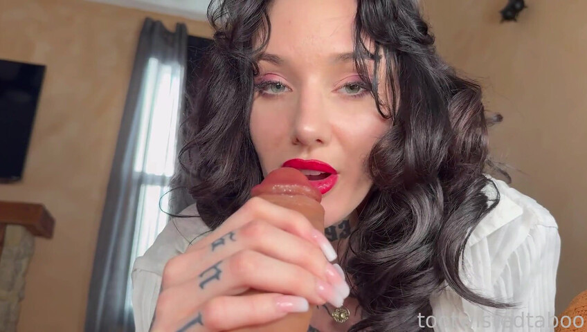 Tootwistedtaboo - Step Mommy Needs A Massage